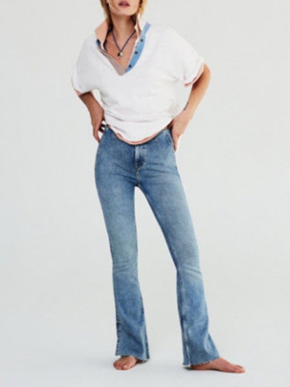 Free People We The Free Level Up Slit Slim Flare Jeans Size 29 *MINT CONDITION*